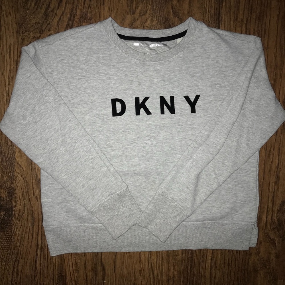 DKNY sports sweater